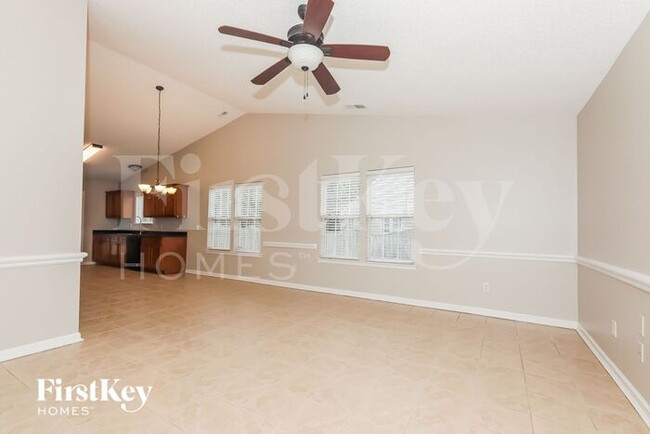Building Photo - 1007 Washburn Ct