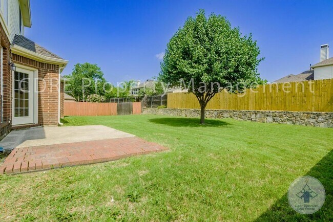 Foto del edificio - 1211 Limestone Creek Dr