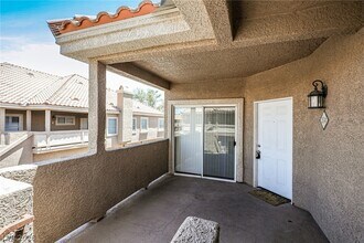 Building Photo - 5125 W Reno Ave