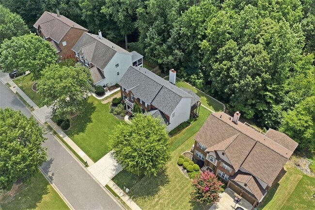 Building Photo - 770 Glastonbury Ct