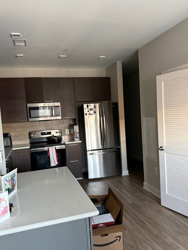 Foto del edificio - 989 S Buchanan St