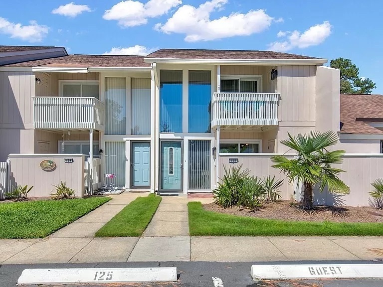 Exterior - 1000 11th Ave N