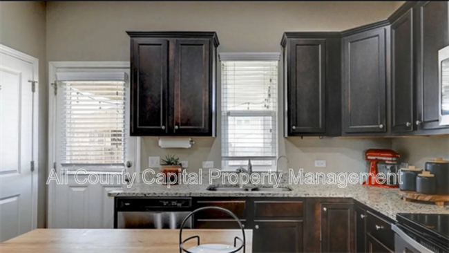 Building Photo - 13904 Sherri Berry Wy