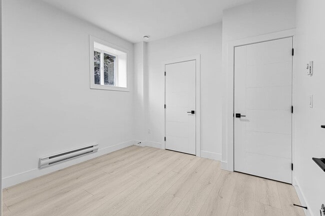 Bedroom - 8016 Annis Rd