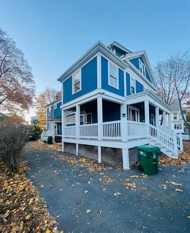 Foto del edificio - 42 Dudley St