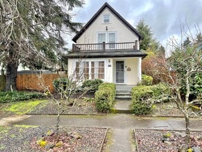 Building Photo - 705 NE 62nd Ave
