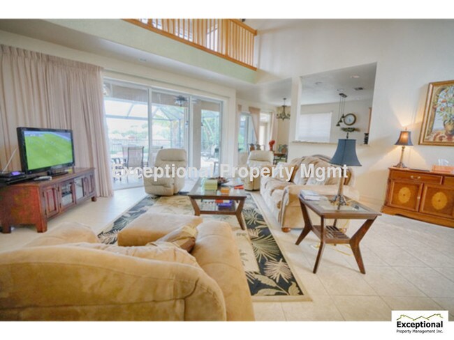Foto del edificio - AVAILABLE NOW!  MUST SEE!