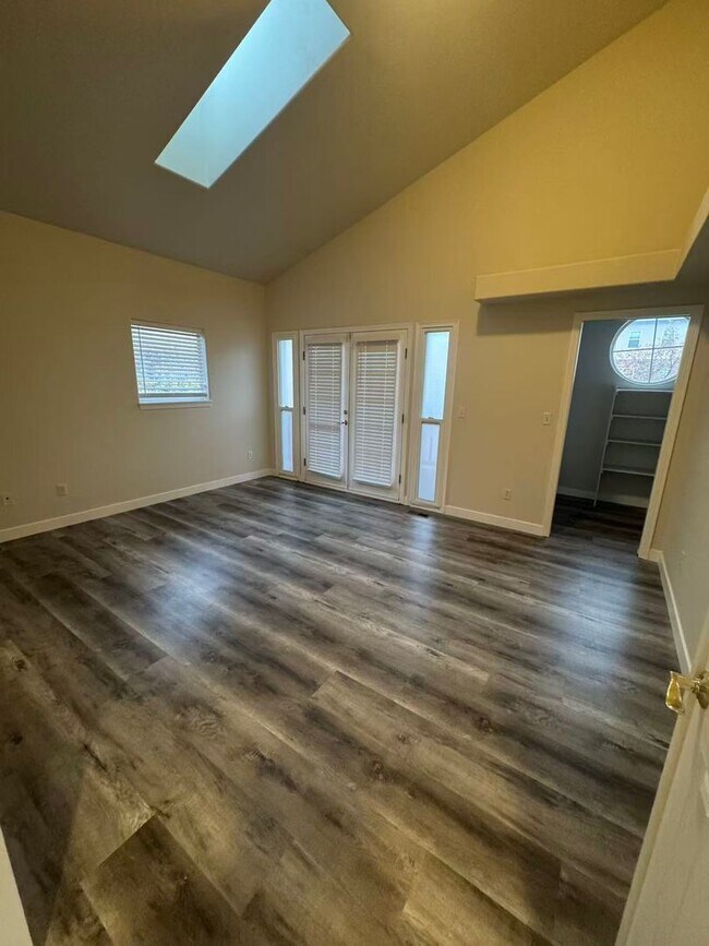 Foto del edificio - ---REMODEL---comfort Condo for Rent in Aurora