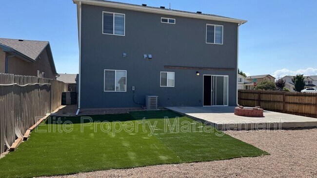 Foto del edificio - 3137 W 18th St