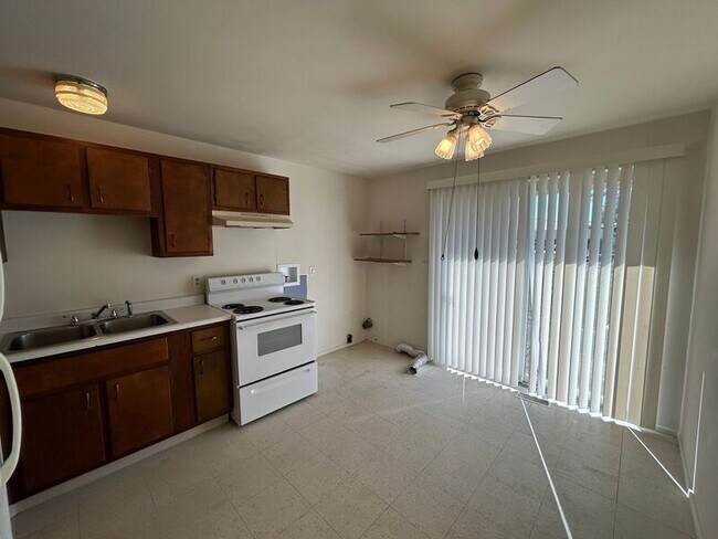 Foto del edificio - 5454 Bellefontaine Rd