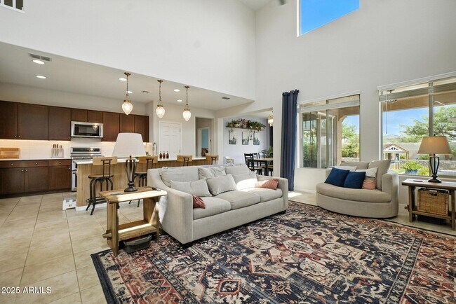 Foto del edificio - 8902 W Marshall Ave