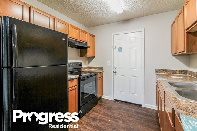 Foto del edificio - 7231 Clinton St