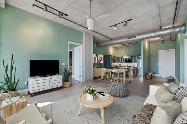 Foto del edificio - 800 W 5th St