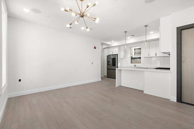 Foto del edificio - 131 Clifton Pl