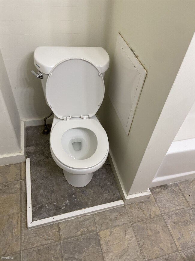 Foto del edificio - 1 br, 1 bath Duplex - Pioneer 605 Smith SW...