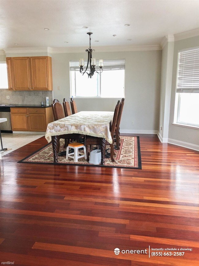 Building Photo - 3 br, 2 bath Duplex - 796 Hillside Blvd -