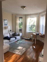 Building Photo - 362 Riverway