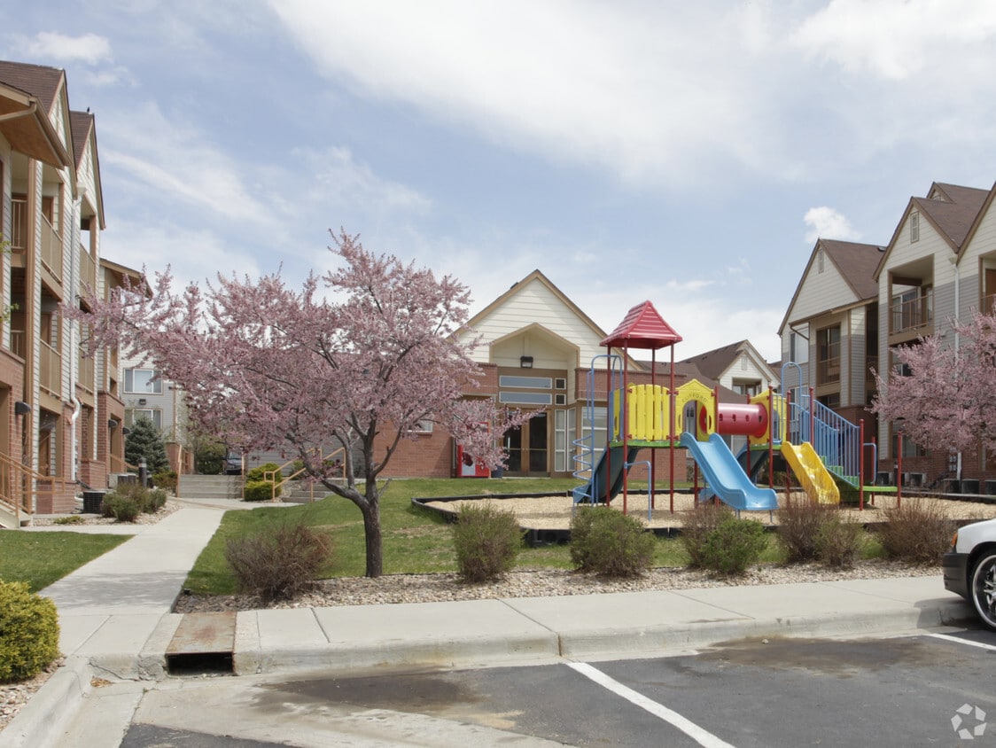 Primary Photo - Spring Hollow