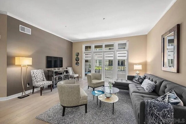 Building Photo - Luxury Marina District Condo for Rent