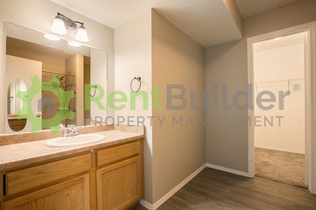 Foto del edificio - CALL US TODAY AT (505) 808-6467 TO SCHEDUL...