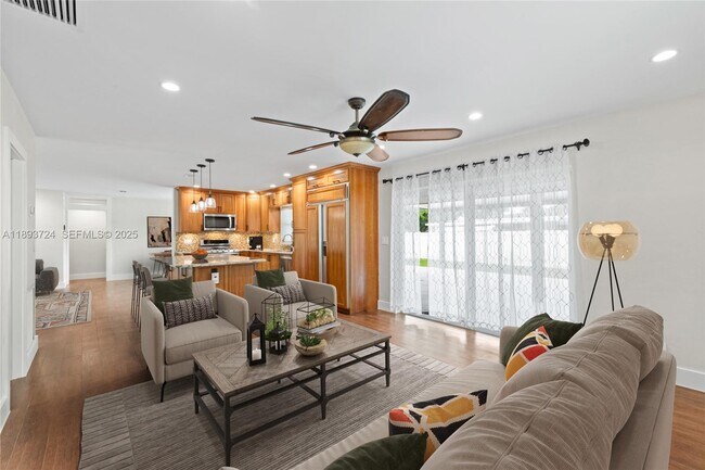 Foto del edificio - 8440 SW 201st St