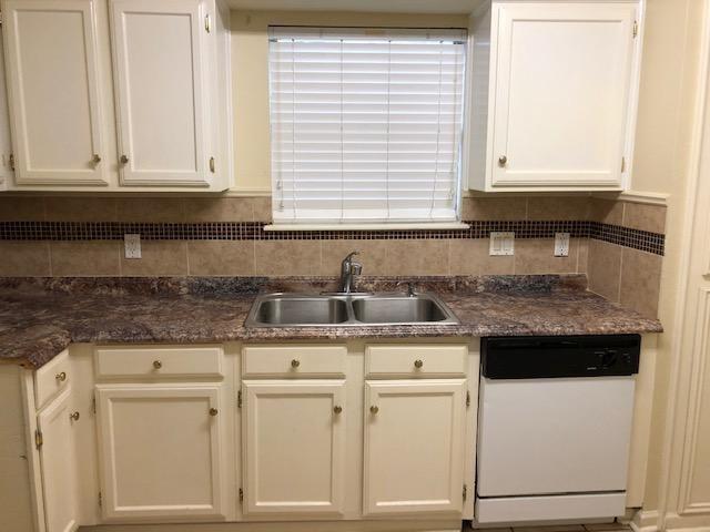 Building Photo - 5922 Beaconridge Dr