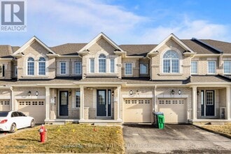Building Photo - 39 Bushwood Trl