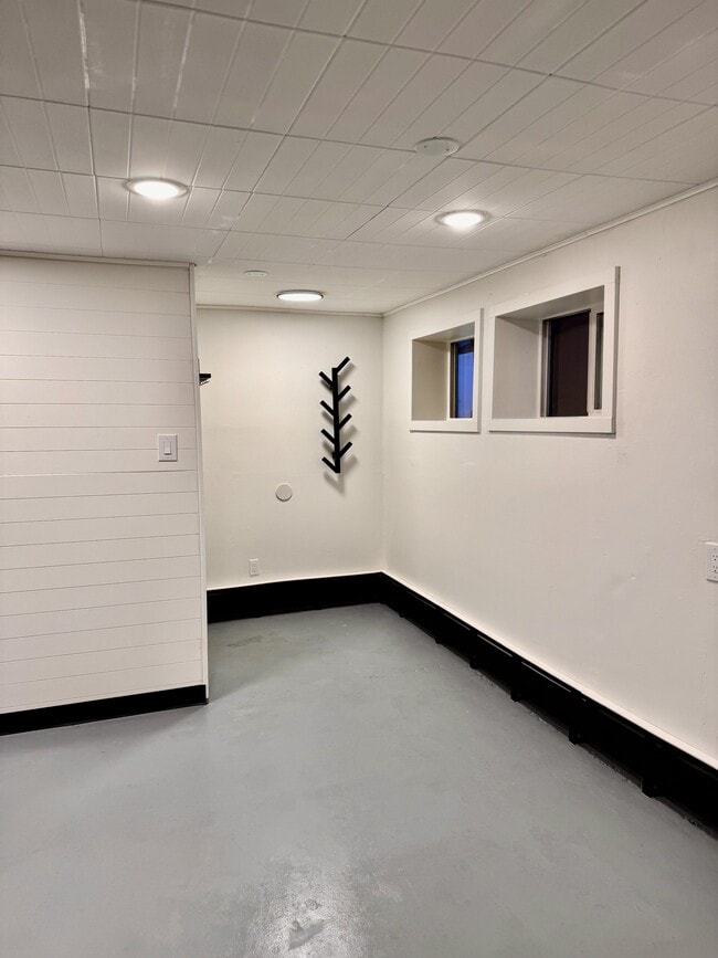 Foto del edificio - 720 18th Ave