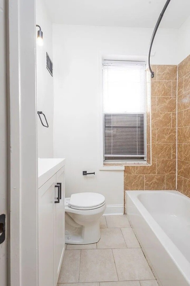 Building Photo - 1947 N 30th St