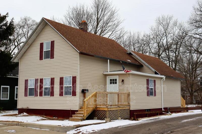 Primary Photo - 111 Jackson St