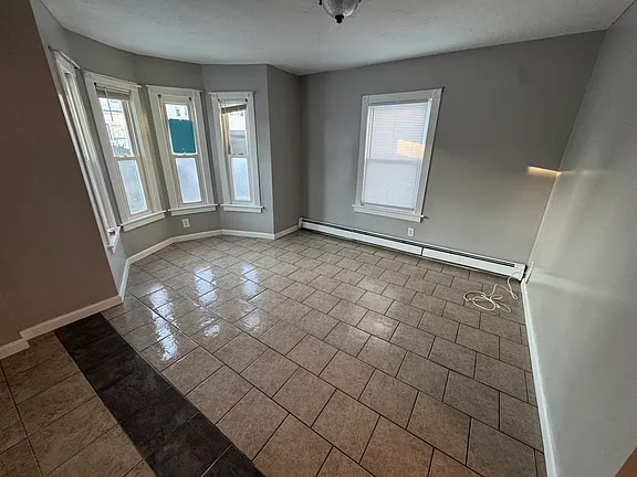 Building Photo - 40 S Whipple St