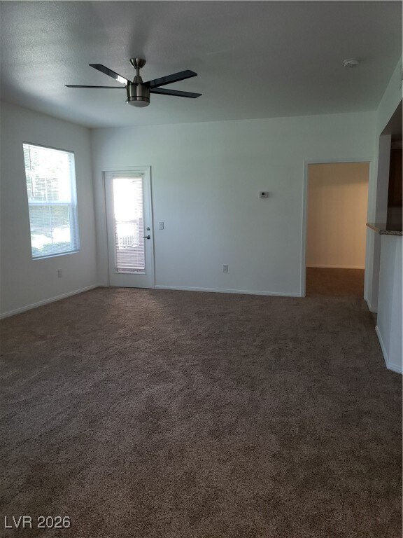 Foto del edificio - 10001 Peace Way