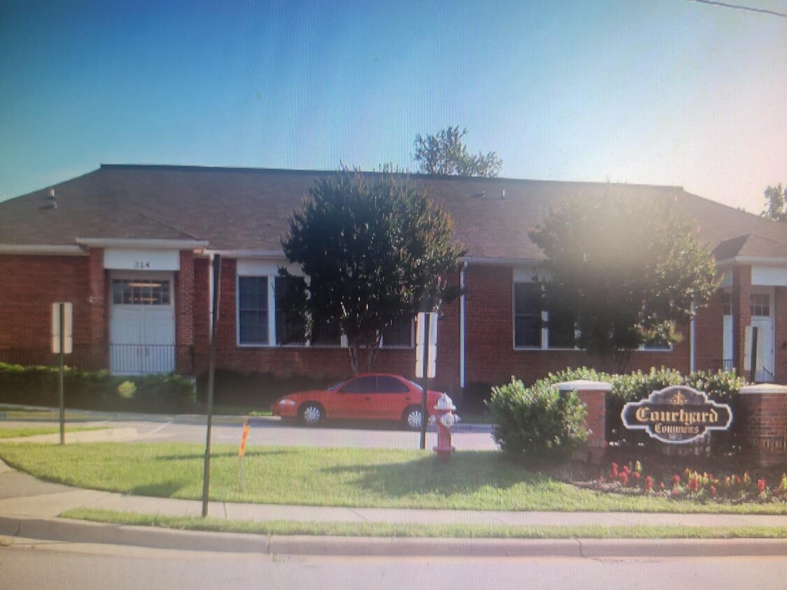 Primary Photo - 324 W Jones St