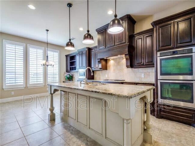 Photo - 7509 Rockyford Dr House