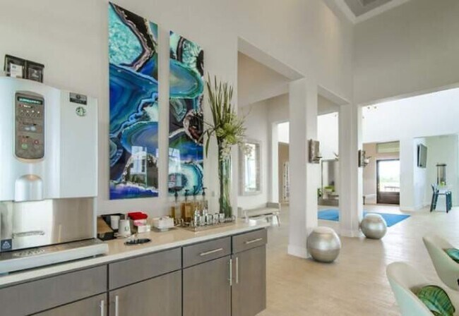 Building Photo - 3 bedroom in Seabrook TX 77586