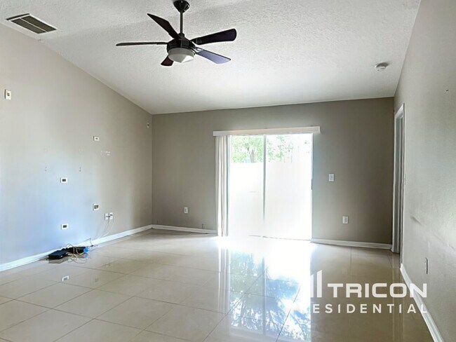 Foto del edificio - 31017 Stone Arch Ave