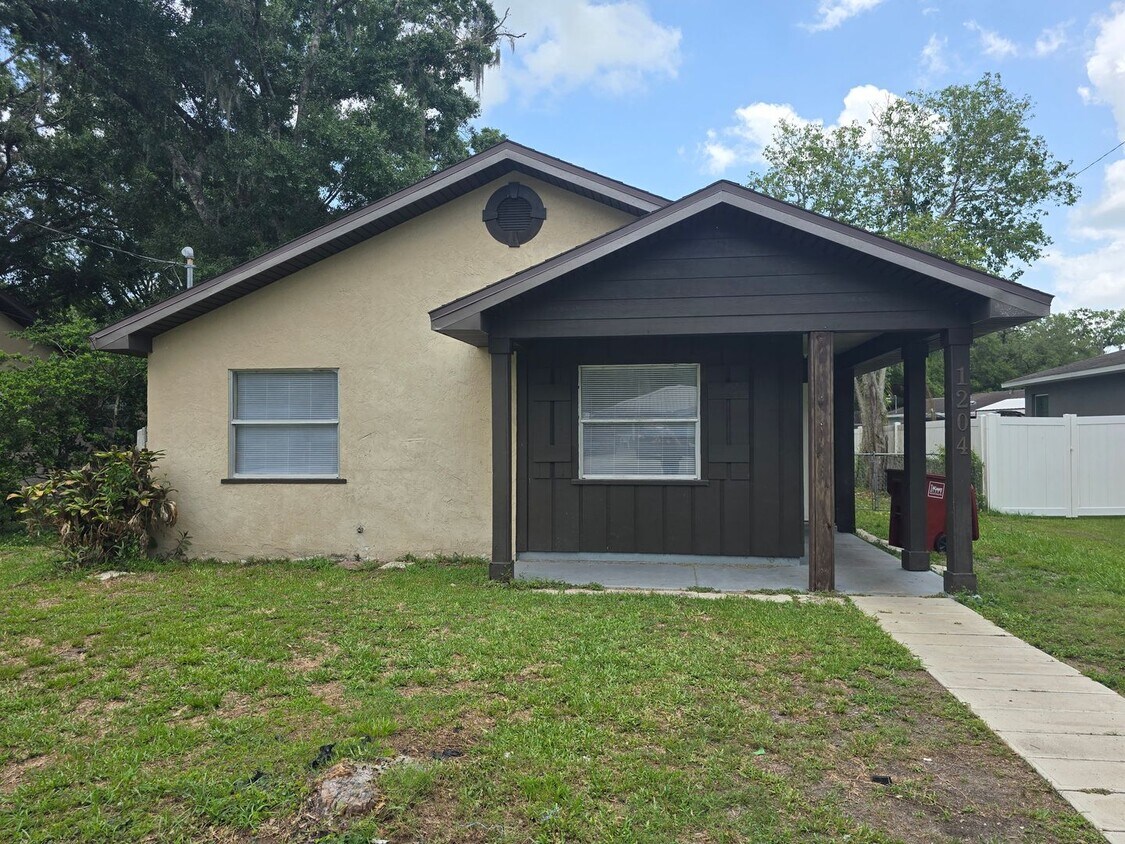 Primary Photo - Three bedroom two bath home