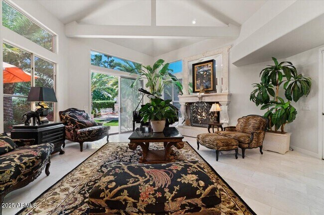 Foto del edificio - 7799 E Oakshore Dr