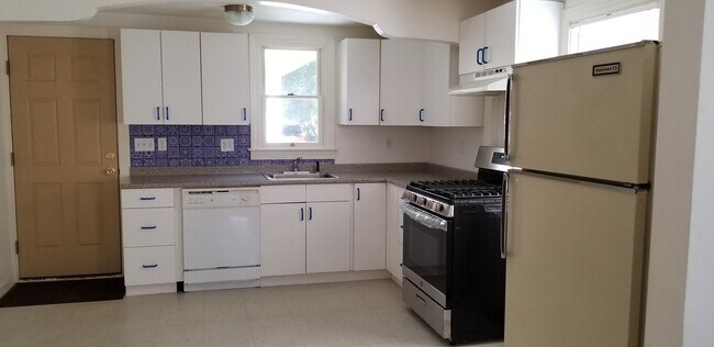 Cocina - 42 Chandler St
