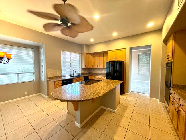 Building Photo - 1608 W Amberwood Dr