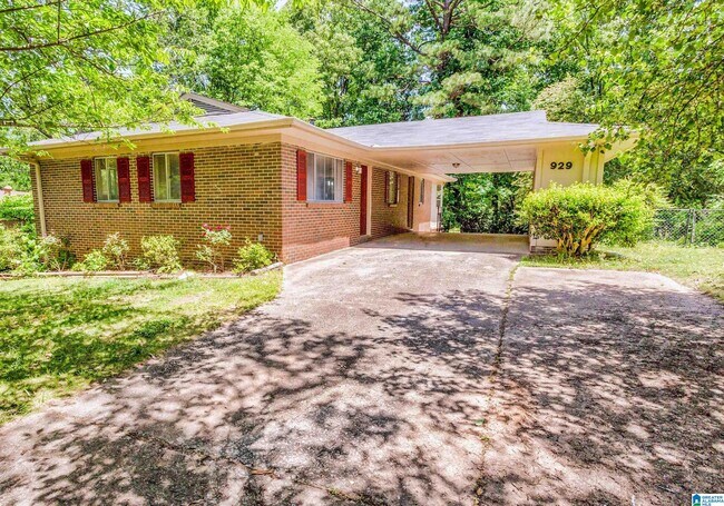 Building Photo - 929 Sherwood Forest Dr