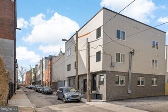 Building Photo - 1530 N Palethorp St