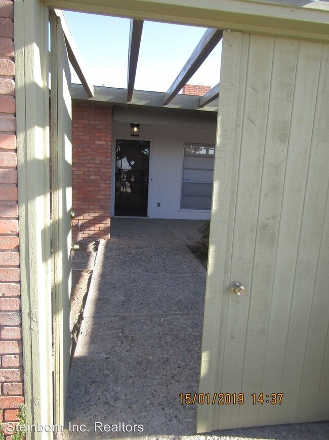 Building Photo - 3 br, 2 bath House - 1808 Imperial Ridge