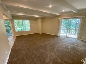 Building Photo - 3553 Wildwood Ln