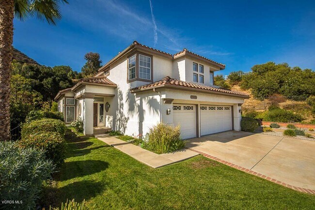 Building Photo - 27476 Revere Way