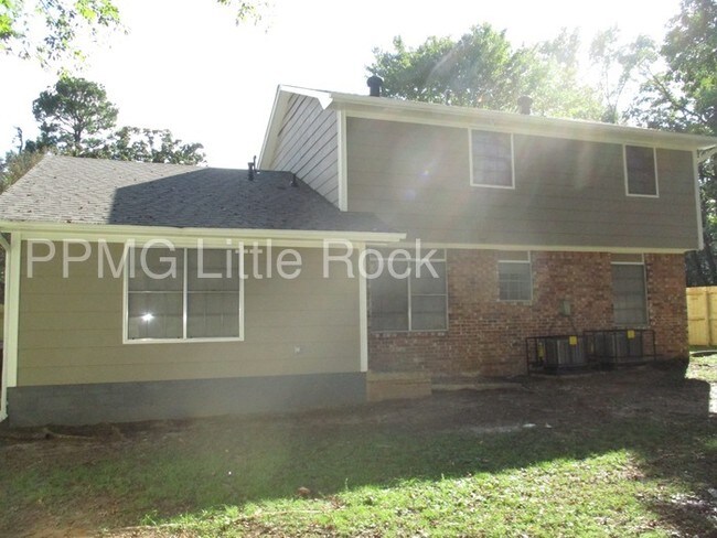 Building Photo - 1 Lakeside Dr, Little Rock, AR, USA
