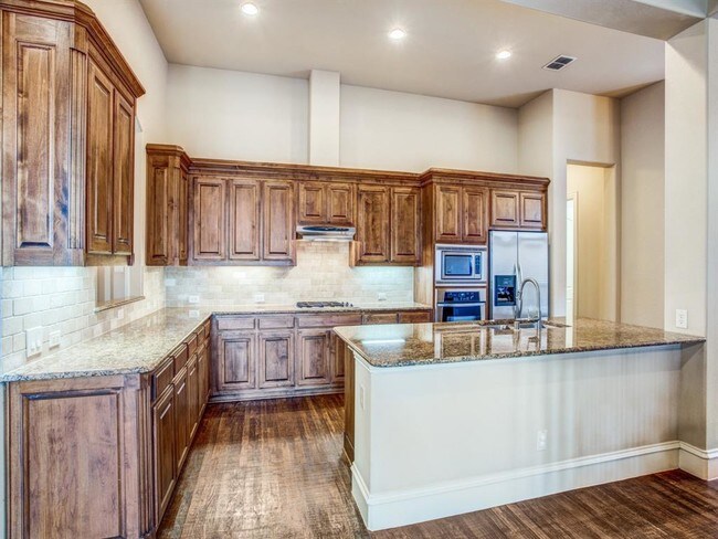 Foto del edificio - 1021 Hot Springs Dr