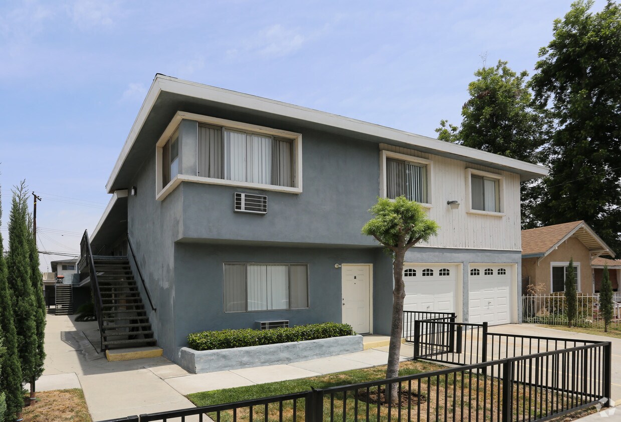 Studio, Apartments in Whittier, CA Westside Rentals
