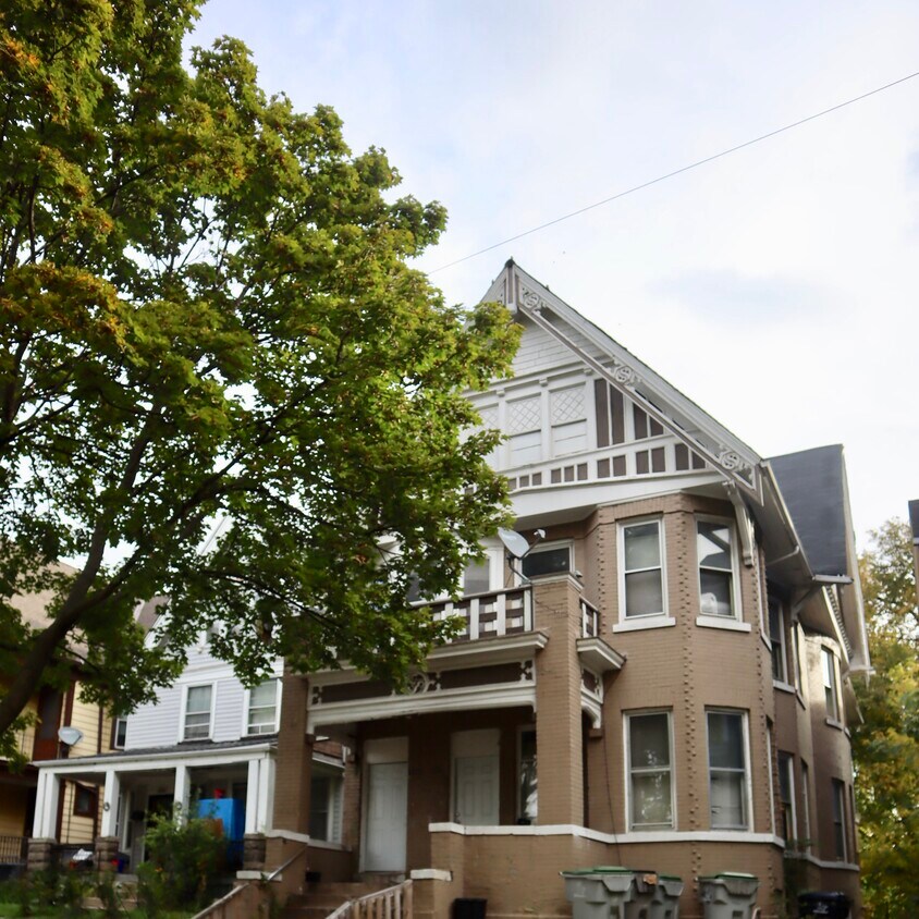 Primary Photo - 1222 N 21st St