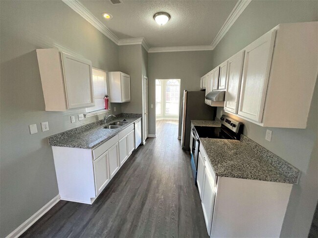 Foto del edificio - 3546 E Regency Park Cir